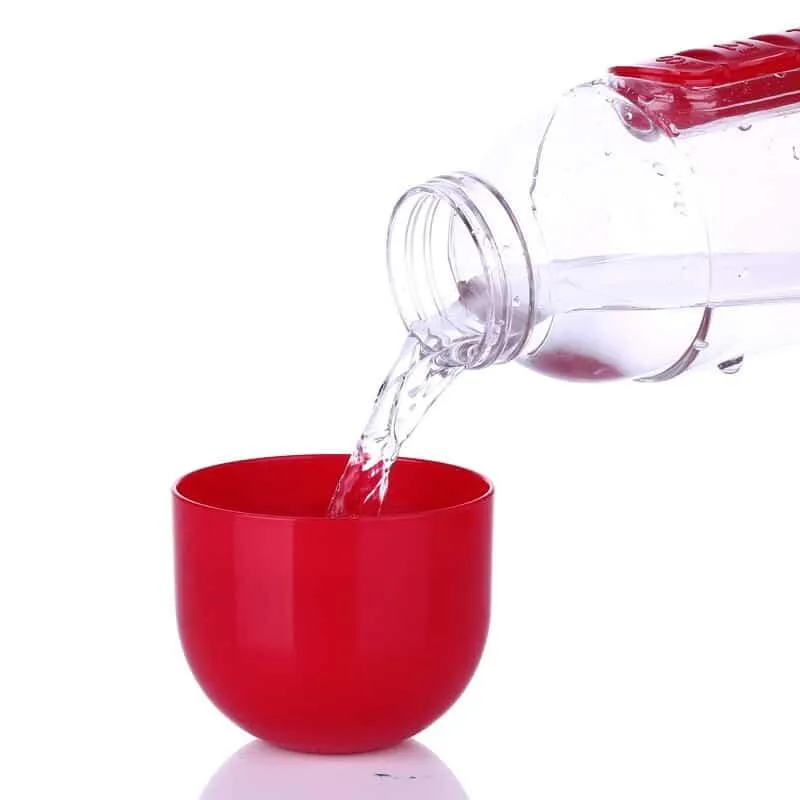 600ml Plastic Water Bottle with Daily Pill Organizer