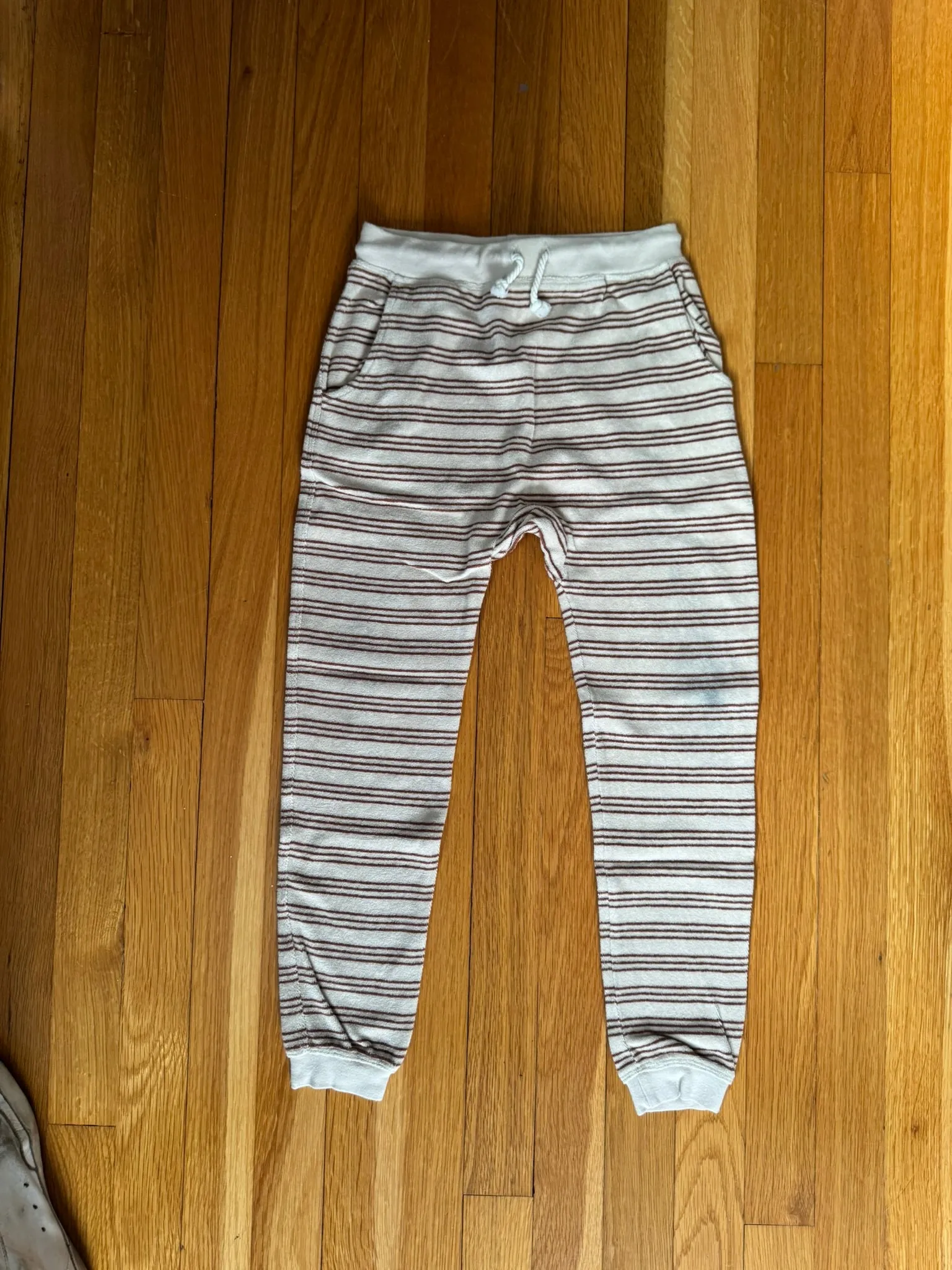 PRELVDCherry Crew Neck Sweatshirt - Shell - 8-9y